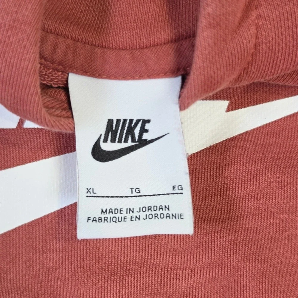 Nike Women XL Sportswear Essential Cropped Hoodie Terracotta Red Futura Logo